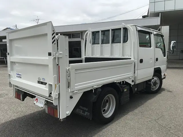 いすゞ エルフ TRG-NJS85A(4WD)の写真6