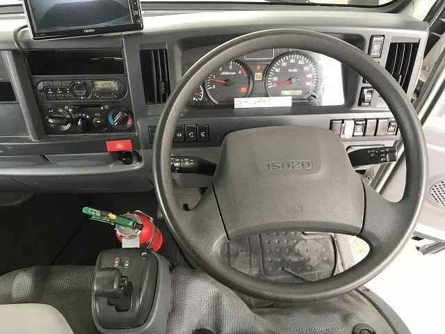 いすゞ エルフ TRG-NJS85A(4WD)の写真26