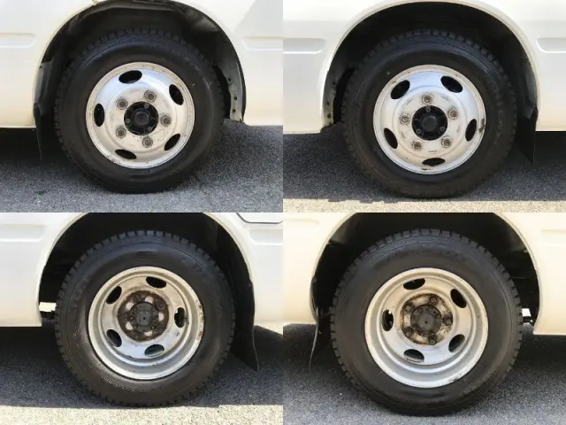 トヨタ コースター SKG-XZB50(2WD)の写真39