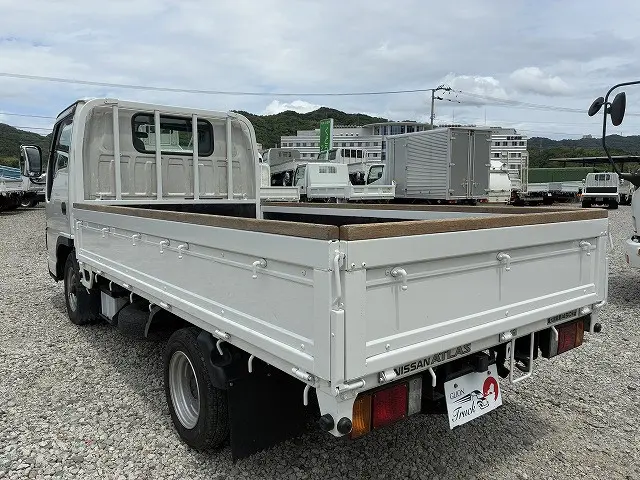 日産 アトラス KR-AHR69(2WD)の写真29