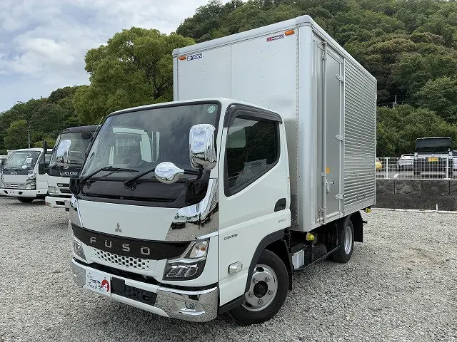 三菱 キャンター 2RG-FBA20(2WD)の写真1