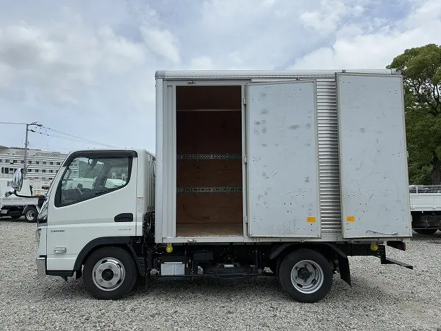 三菱 キャンター 2RG-FBA20(2WD)の写真11