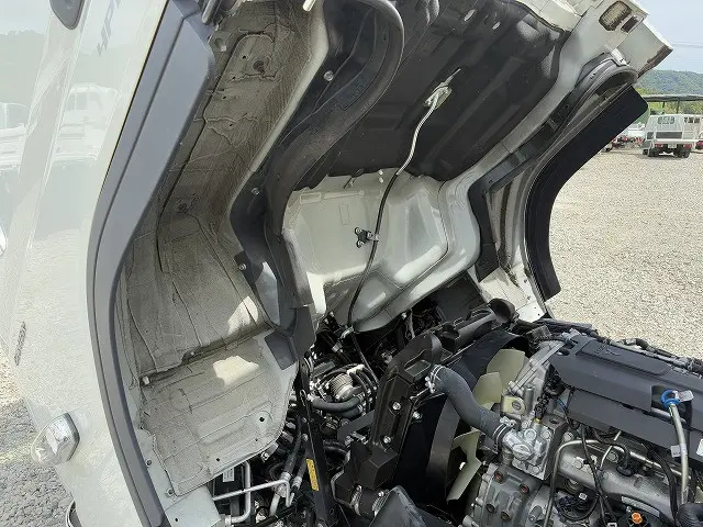 三菱 キャンター 2RG-FBA20(2WD)の写真22