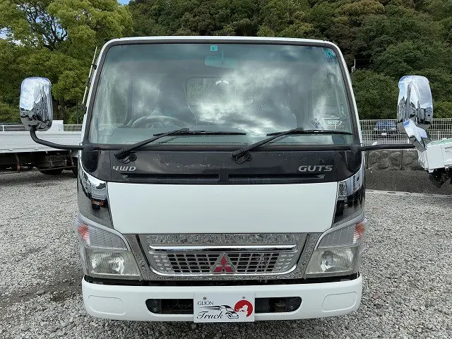 三菱 キャンター KK-FD70AB(4WD)の写真2