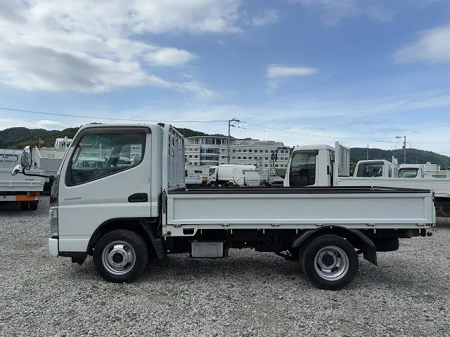 三菱 キャンター KK-FD70AB(4WD)の写真4