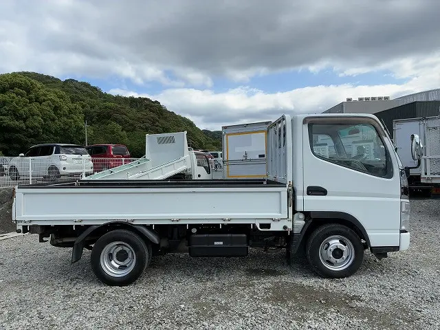 三菱 キャンター KK-FD70AB(4WD)の写真5