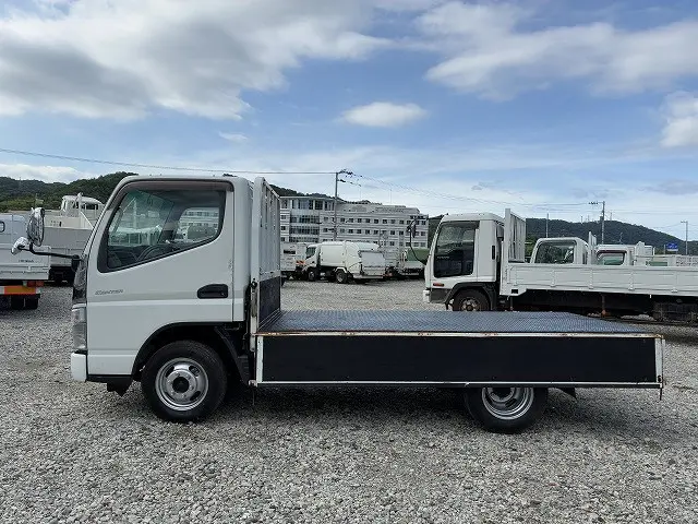 三菱 キャンター KK-FD70AB(4WD)の写真11