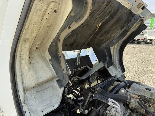 三菱 キャンター KK-FD70AB(4WD)の写真18