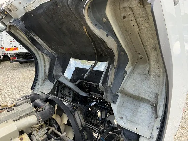 三菱 キャンター KK-FD70AB(4WD)の写真22