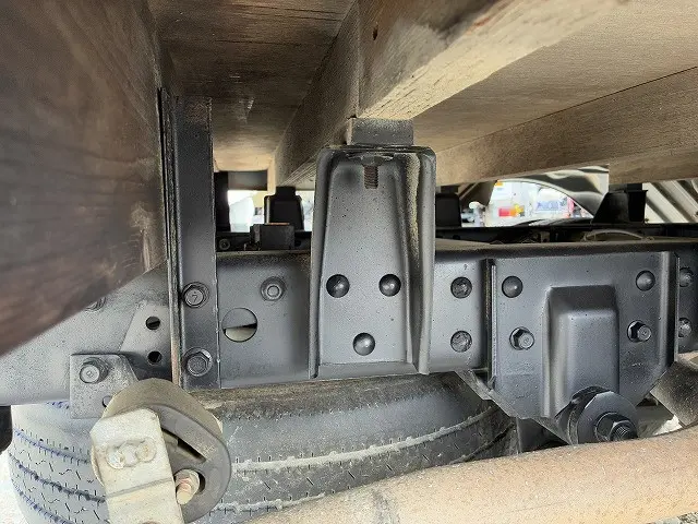 三菱 キャンター KK-FD70AB(4WD)の写真39