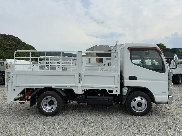 三菱 キャンター TKG-FEA50(2WD)の写真5