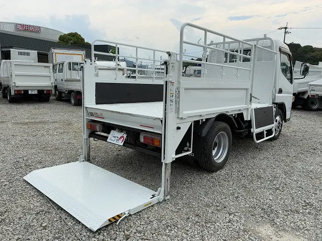 三菱 キャンター TKG-FEA50(2WD)の写真15