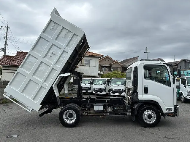 いすゞ フォワード TKG-FRR90S1(2WD)の写真5