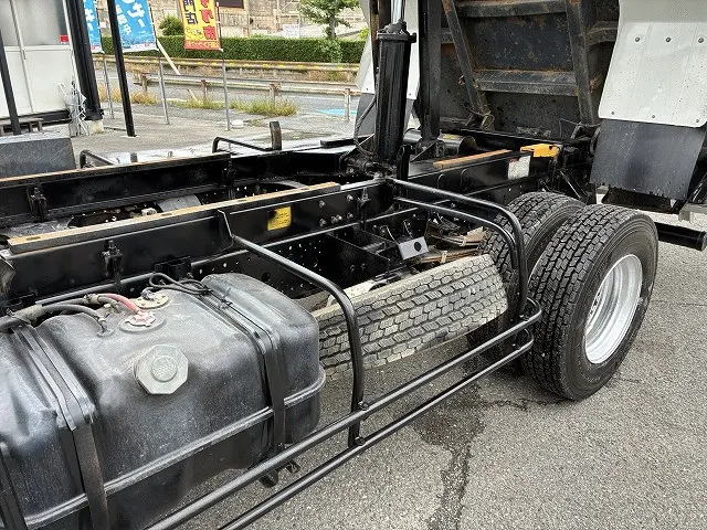 いすゞ フォワード TKG-FRR90S1(2WD)の写真24