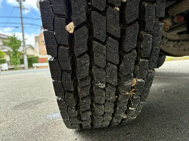 いすゞ フォワード TKG-FRR90S1(2WD)の写真27