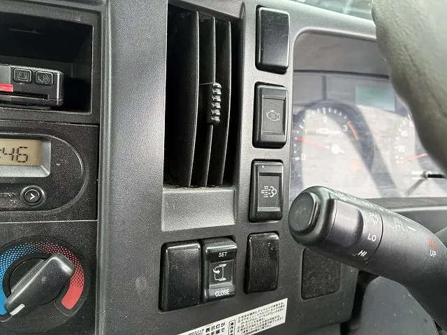 いすゞ フォワード TKG-FRR90S1(2WD)の写真39