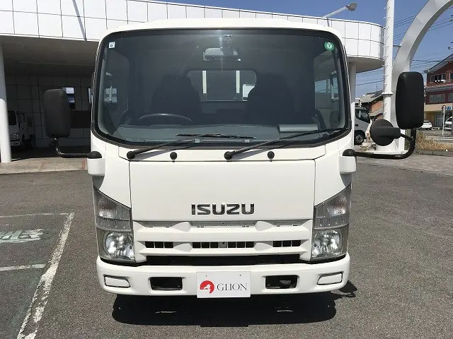いすゞ エルフ SKG-NLR85AR(2WD)の写真2