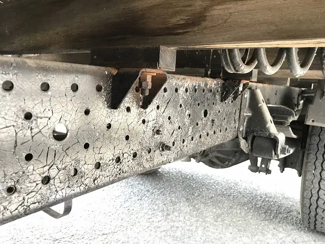 いすゞ エルフ SKG-NLR85AR(2WD)の写真36