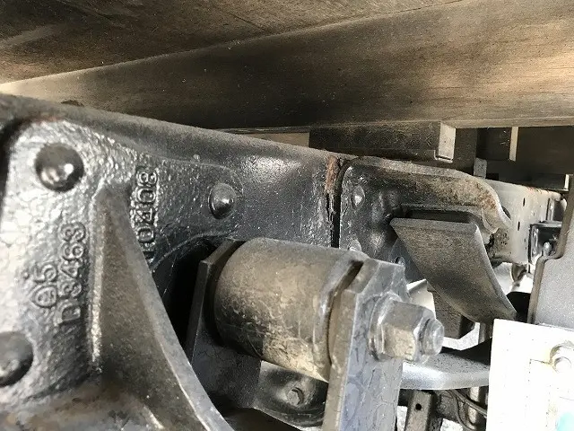 いすゞ エルフ SKG-NLR85AR(2WD)の写真37