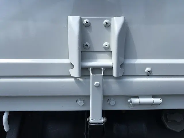 いすゞ エルフ SKG-NLR85AR(2WD)の写真41
