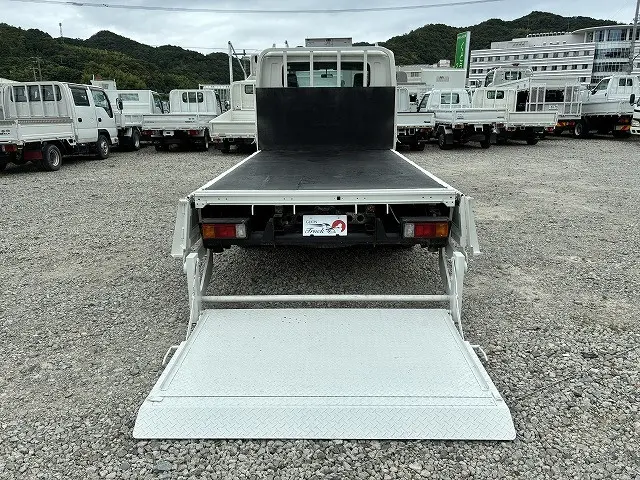 日野 デュトロ 2RG-XZU710M(2WD)の写真14