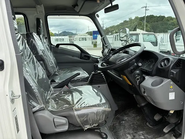日野 デュトロ 2RG-XZU710M(2WD)の写真31