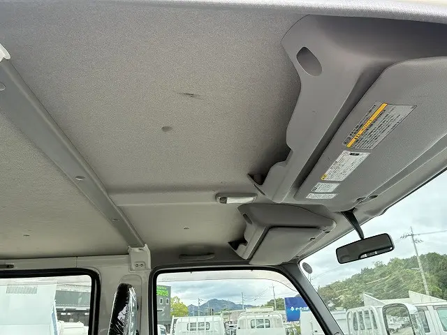 日野 デュトロ 2RG-XZU710M(2WD)の写真32