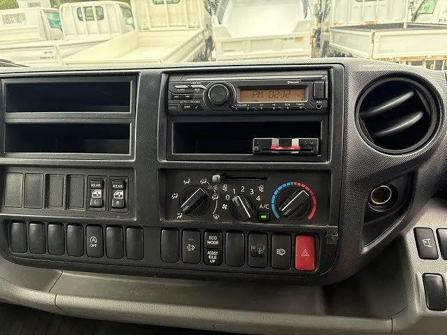 日野 デュトロ 2RG-XZU710M(2WD)の写真37
