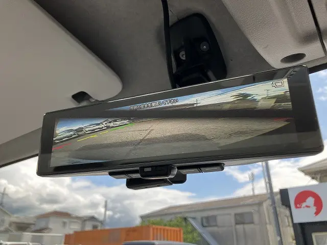 いすゞ エルフ 2TG-NLR88AC(2WD)の写真43