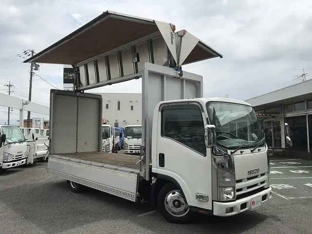 いすゞ エルフ BKG-NMR85AN(2WD)の写真3
