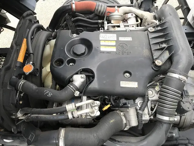 いすゞ エルフ BKG-NMR85AN(2WD)の写真23