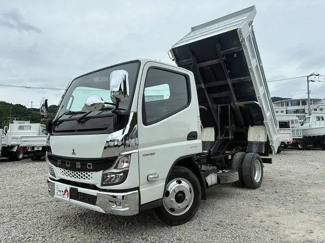 三菱 キャンター 2RG-FBA60(2WD)の写真1