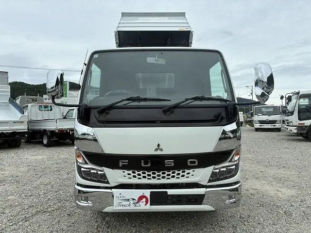 三菱 キャンター 2RG-FBA60(2WD)の写真2