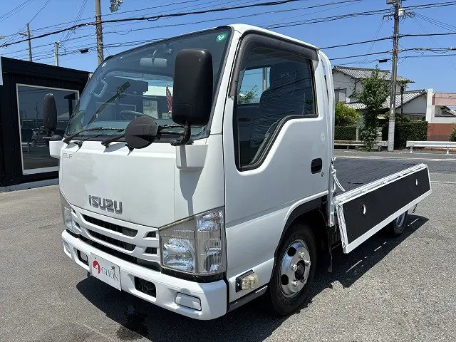 いすゞ エルフ TPG-NJR85A(2WD)の写真9