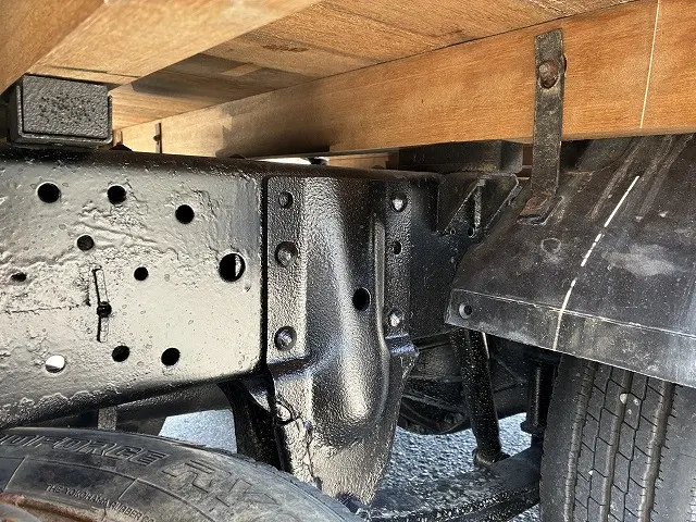 いすゞ エルフ TPG-NJR85A(2WD)の写真17