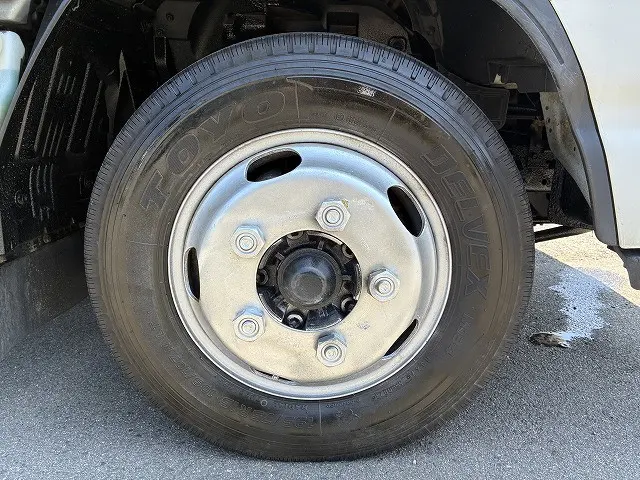 いすゞ エルフ TPG-NJR85A(2WD)の写真21