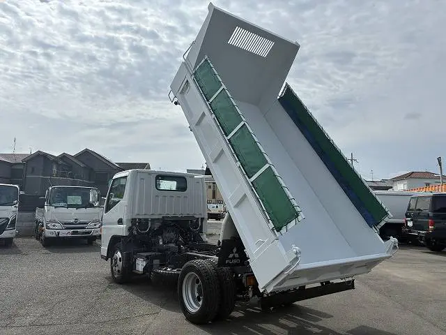 三菱 キャンター TPG-FBA60(2WD)の写真8