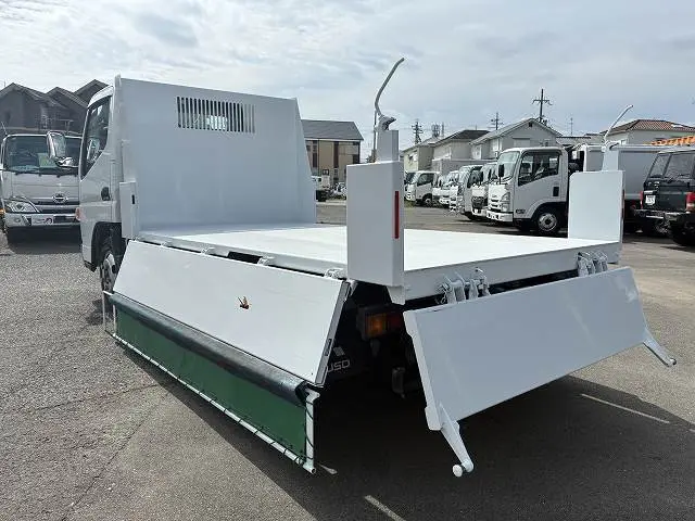 三菱 キャンター TPG-FBA60(2WD)の写真24