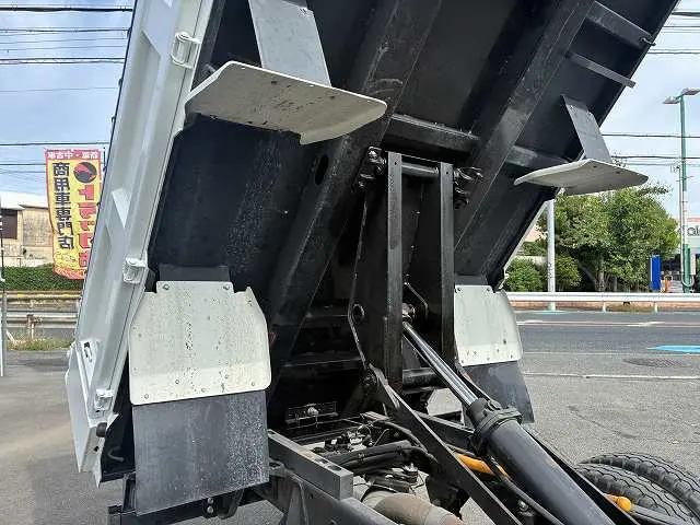 三菱 キャンター TPG-FBA60(2WD)の写真27