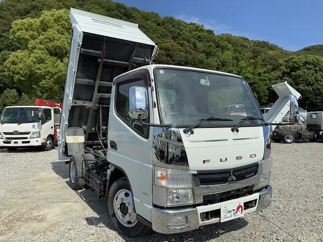 三菱 キャンター TPG-FBA60(2WD)の写真3
