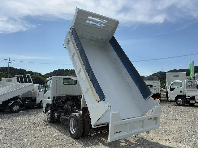 三菱 キャンター TPG-FBA60(2WD)の写真31
