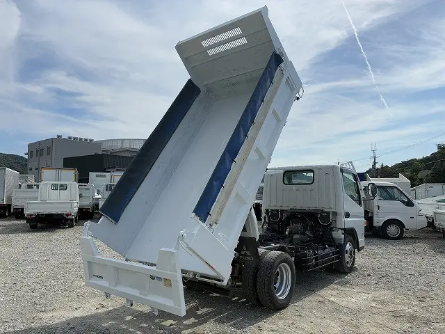 三菱 キャンター TPG-FBA60(2WD)の写真34