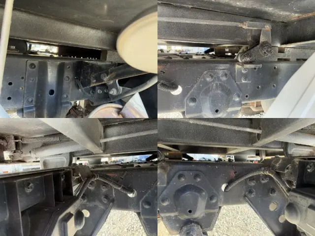 いすゞ エルフ BKG-NKR85AD(2WD)の写真17