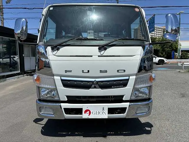 三菱 キャンター TPG-FBA20(2WD)の写真2