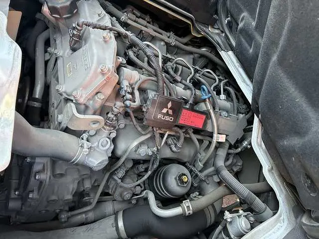 三菱 キャンター TPG-FBA20(2WD)の写真16