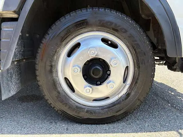 三菱 キャンター TPG-FBA20(2WD)の写真22