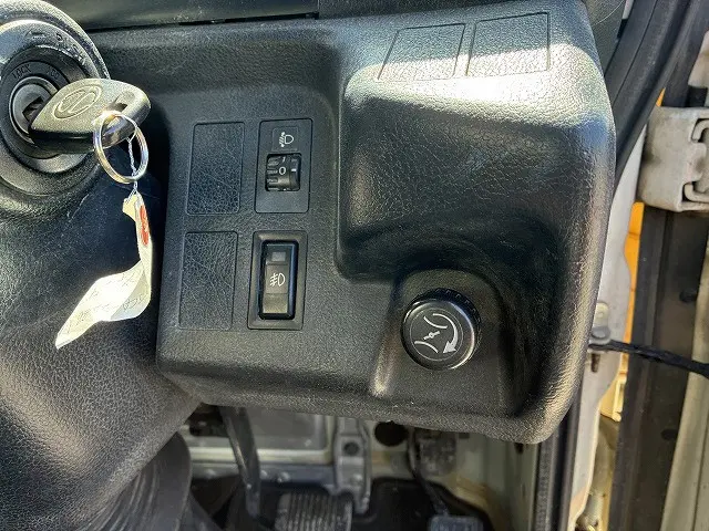 日野 レンジャー TKG-FC9JCAP(2WD)の写真36