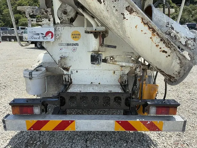 いすゞ フォワード 2PG-FTR90U2(2WD)の写真14
