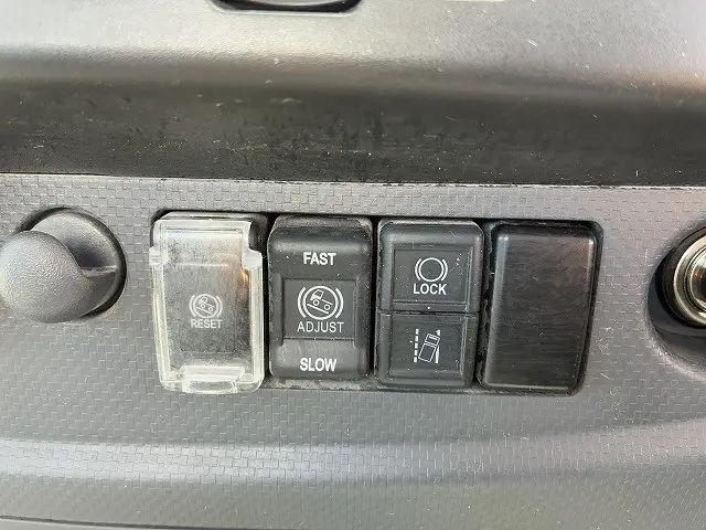 いすゞ フォワード 2PG-FTR90U2(2WD)の写真26