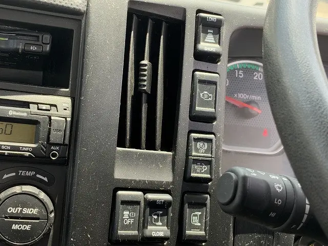 いすゞ フォワード 2PG-FTR90U2(2WD)の写真27